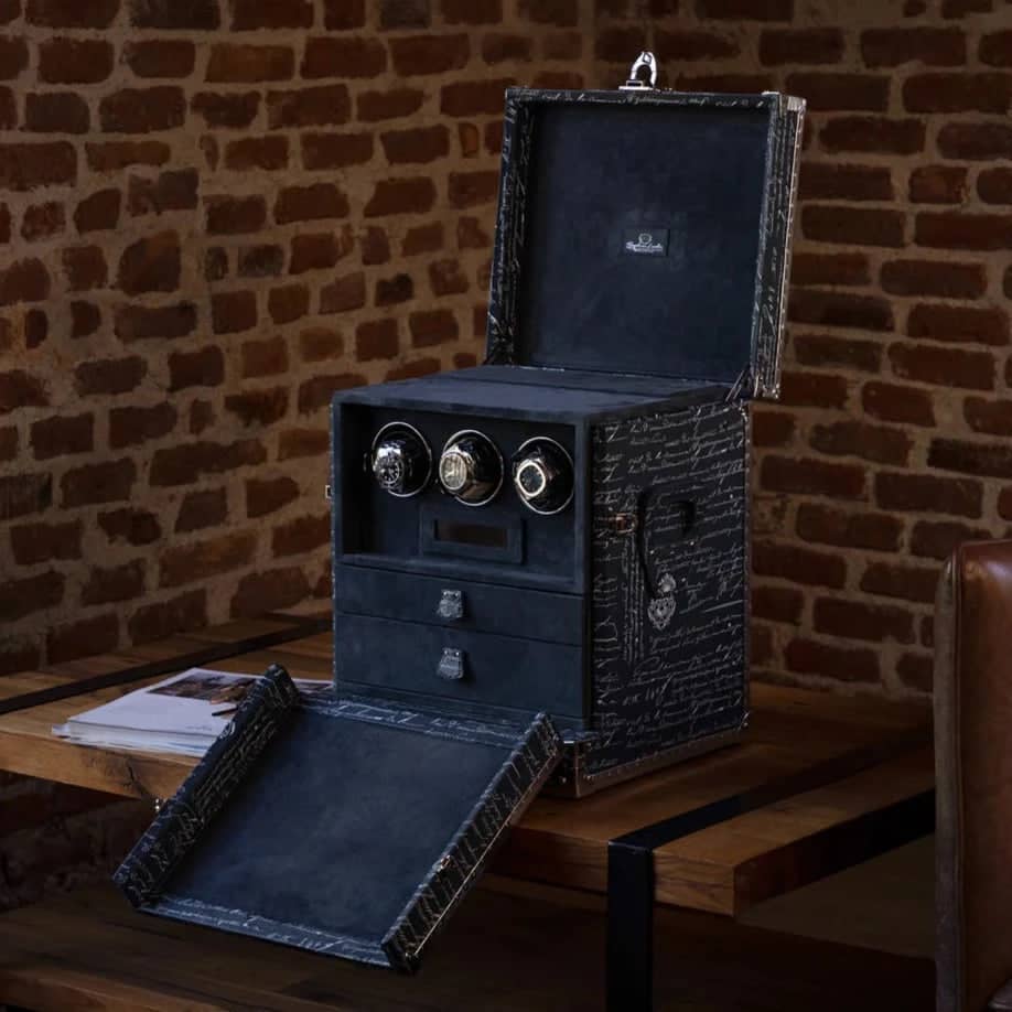Watch Winder - Parchment Togo Navy Blue-1-Le Remontoir