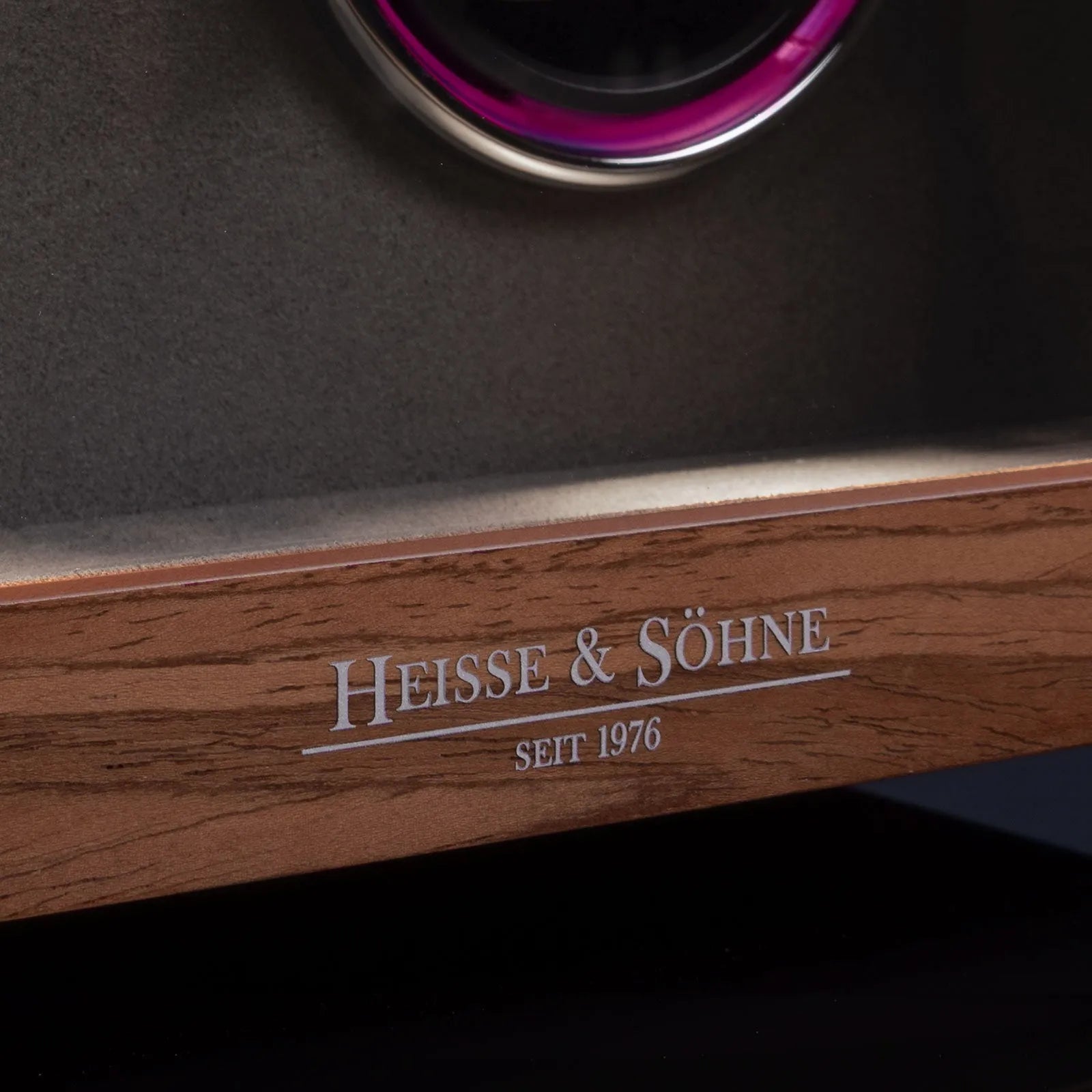 Denver 2 Watch Winder – Walnut-7-Le Remontoir