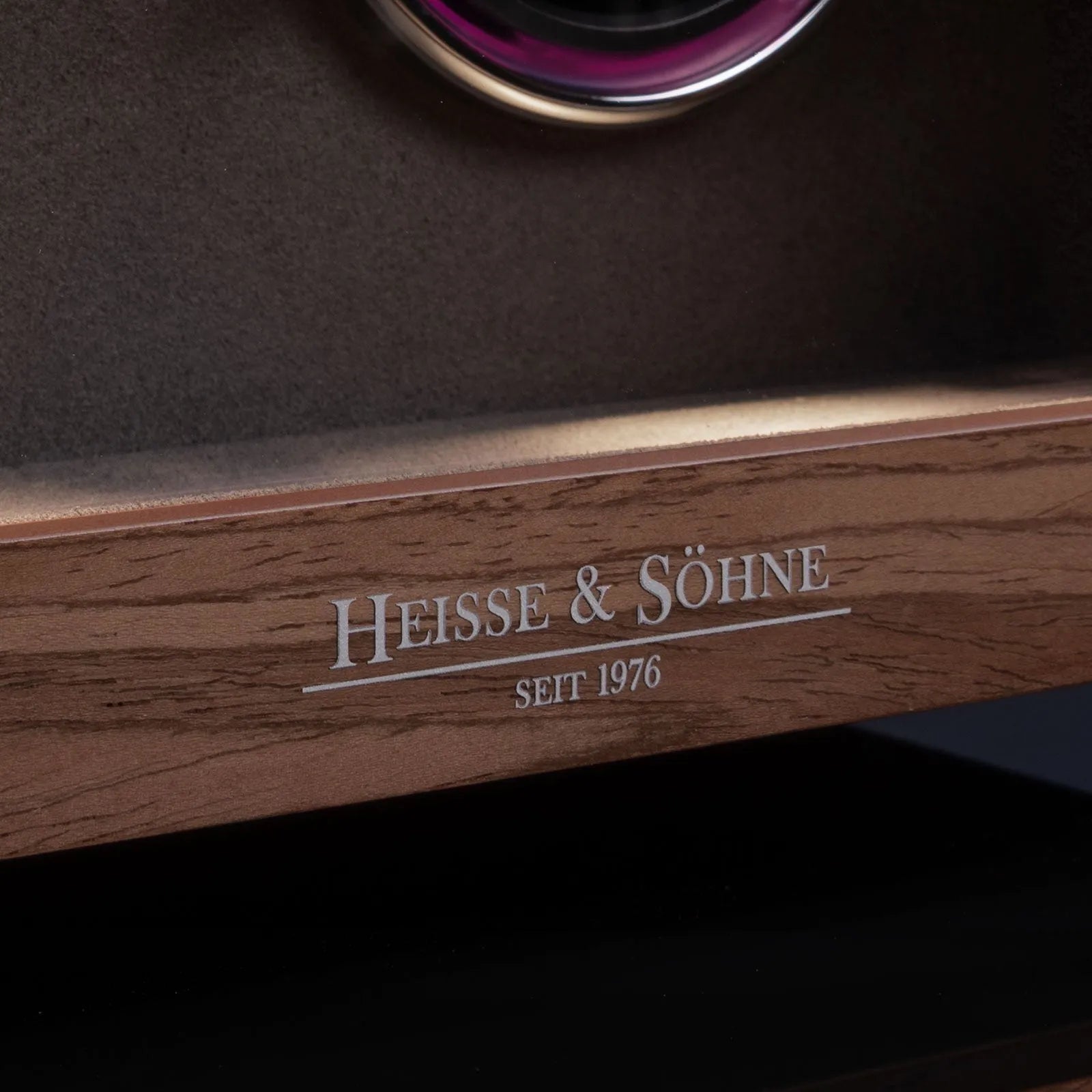 Denver 6 Watch Winder – Walnut-6-Le Remontoir