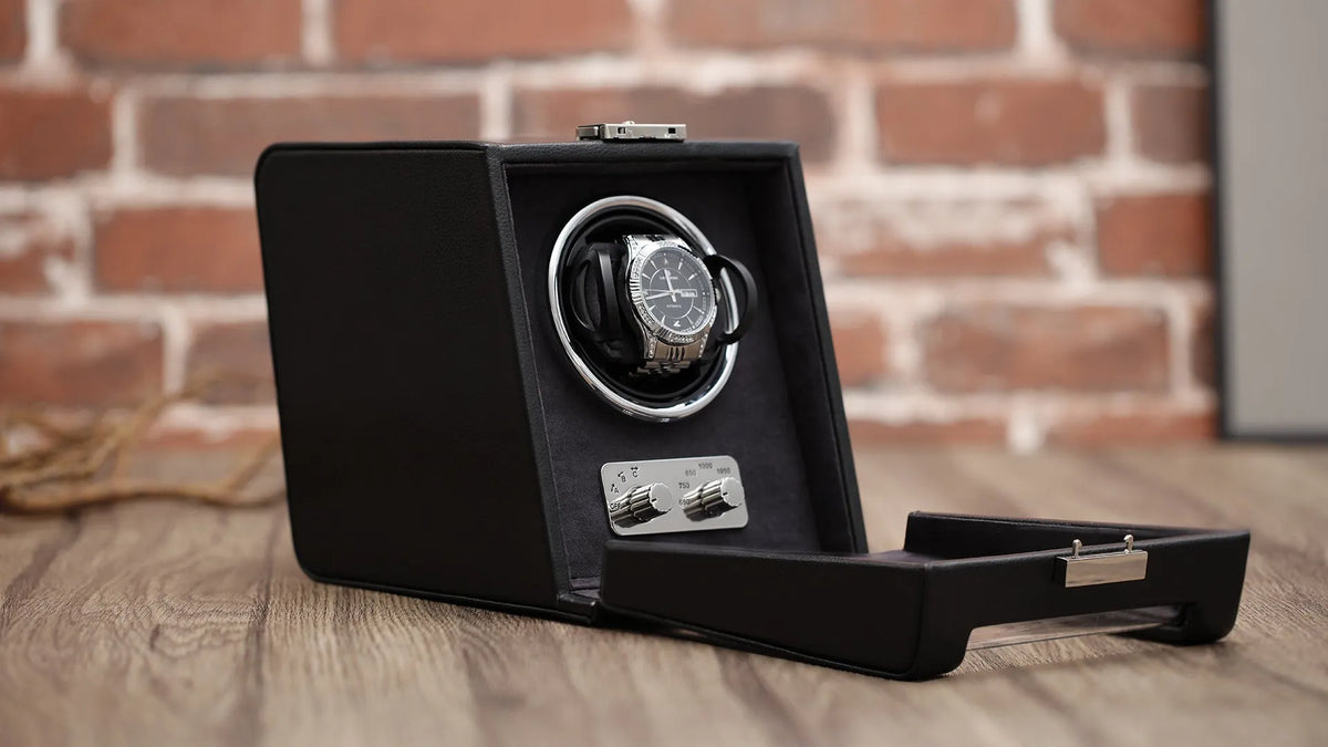 Cube Sofa Black-2-1 to 3 watches,Le Remontoir, Leather