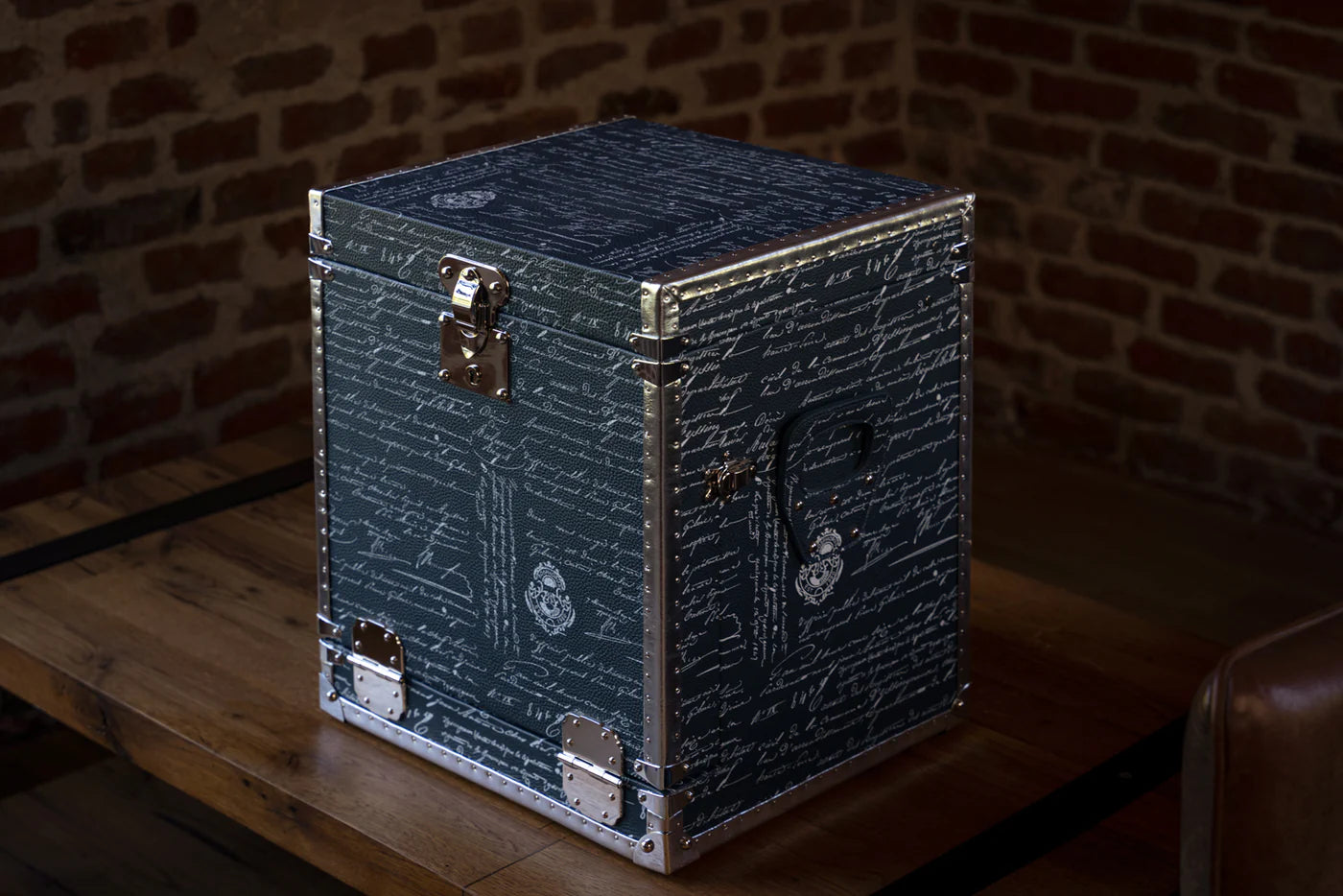Watch Winder - Navy Blue Parchment Togo-2-Le Remontoir