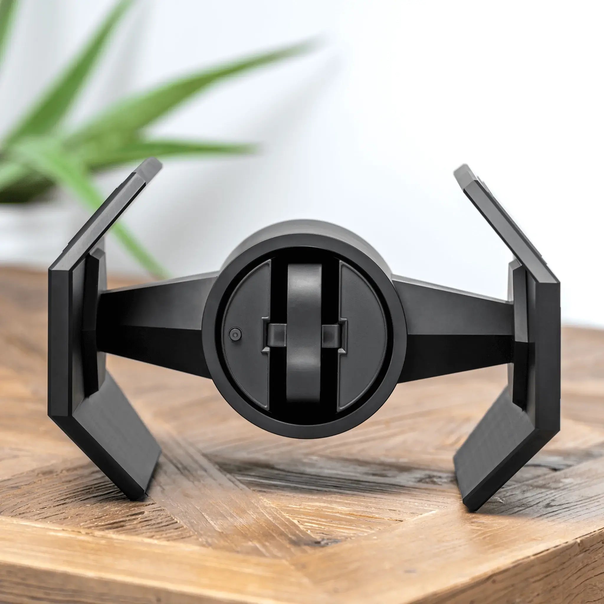 Watch Winder - Spaceship-3-Le Remontoir