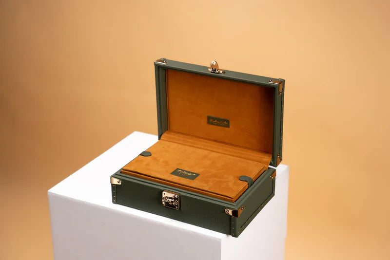 Watch Box – Togo Khaki Green 8 Slots-2-Le Remontoir