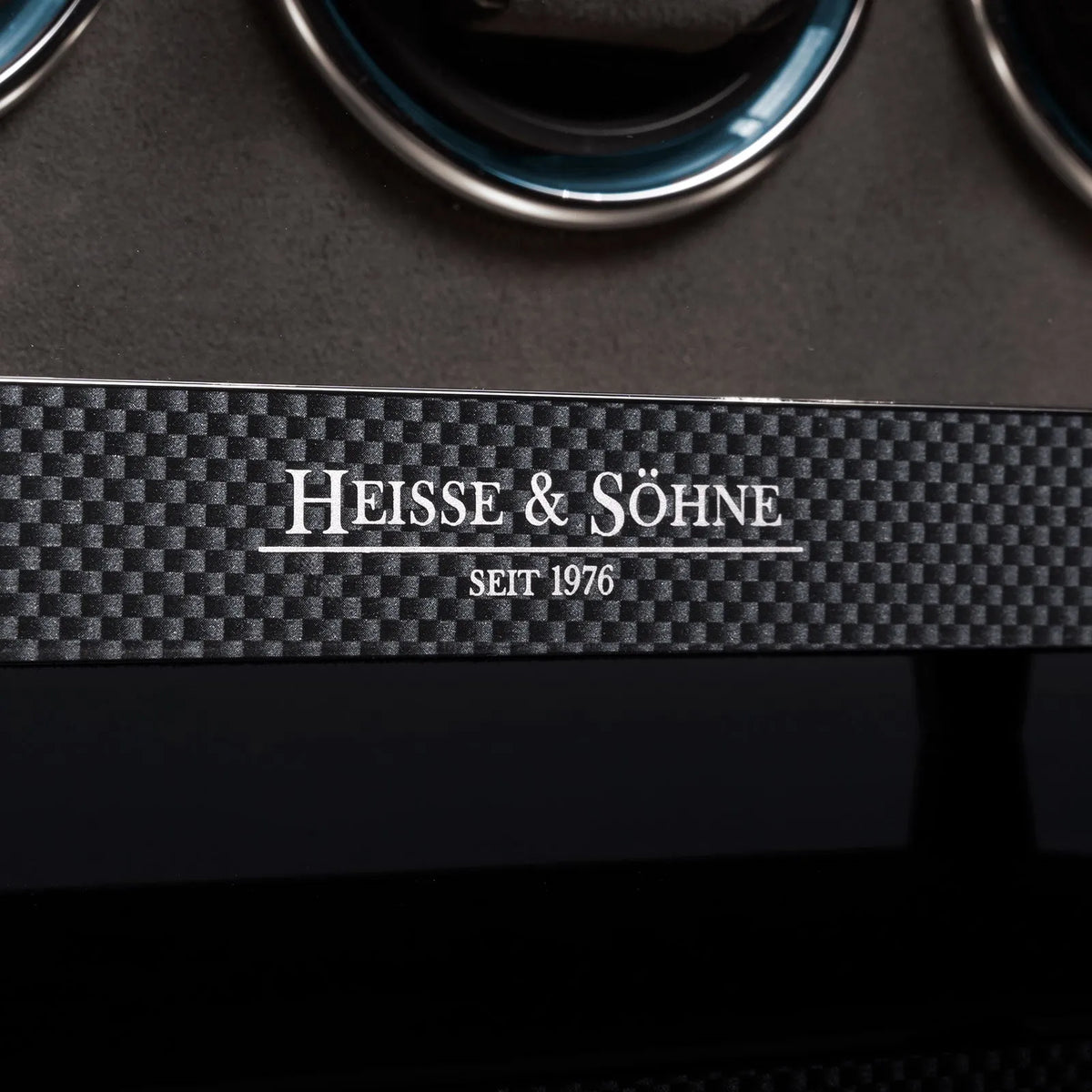 Denver 6 Carbon Watch Winder-8-Le Remontoir
